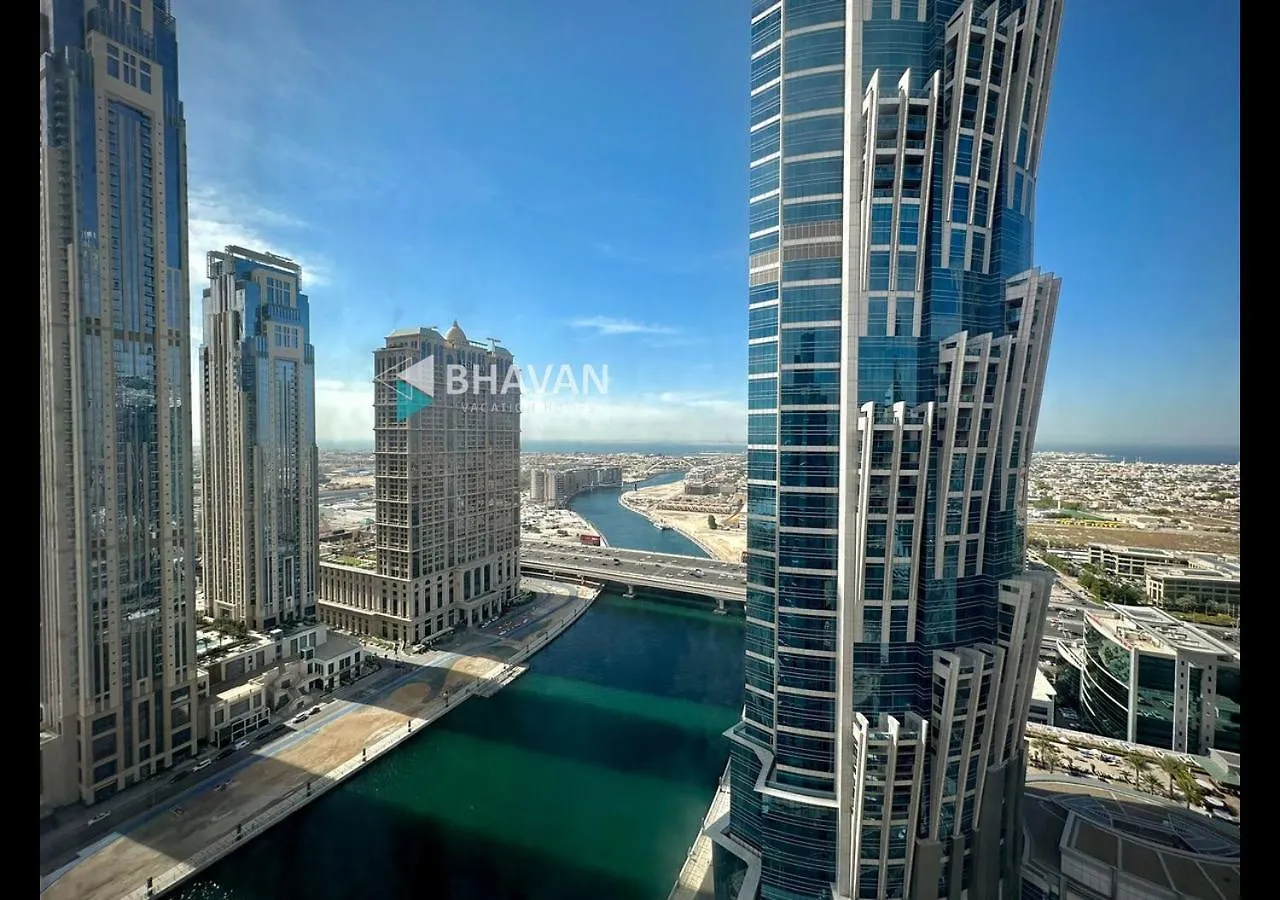 One Br In Court Tower With Beautiful City And Canal View Apartment Dubai