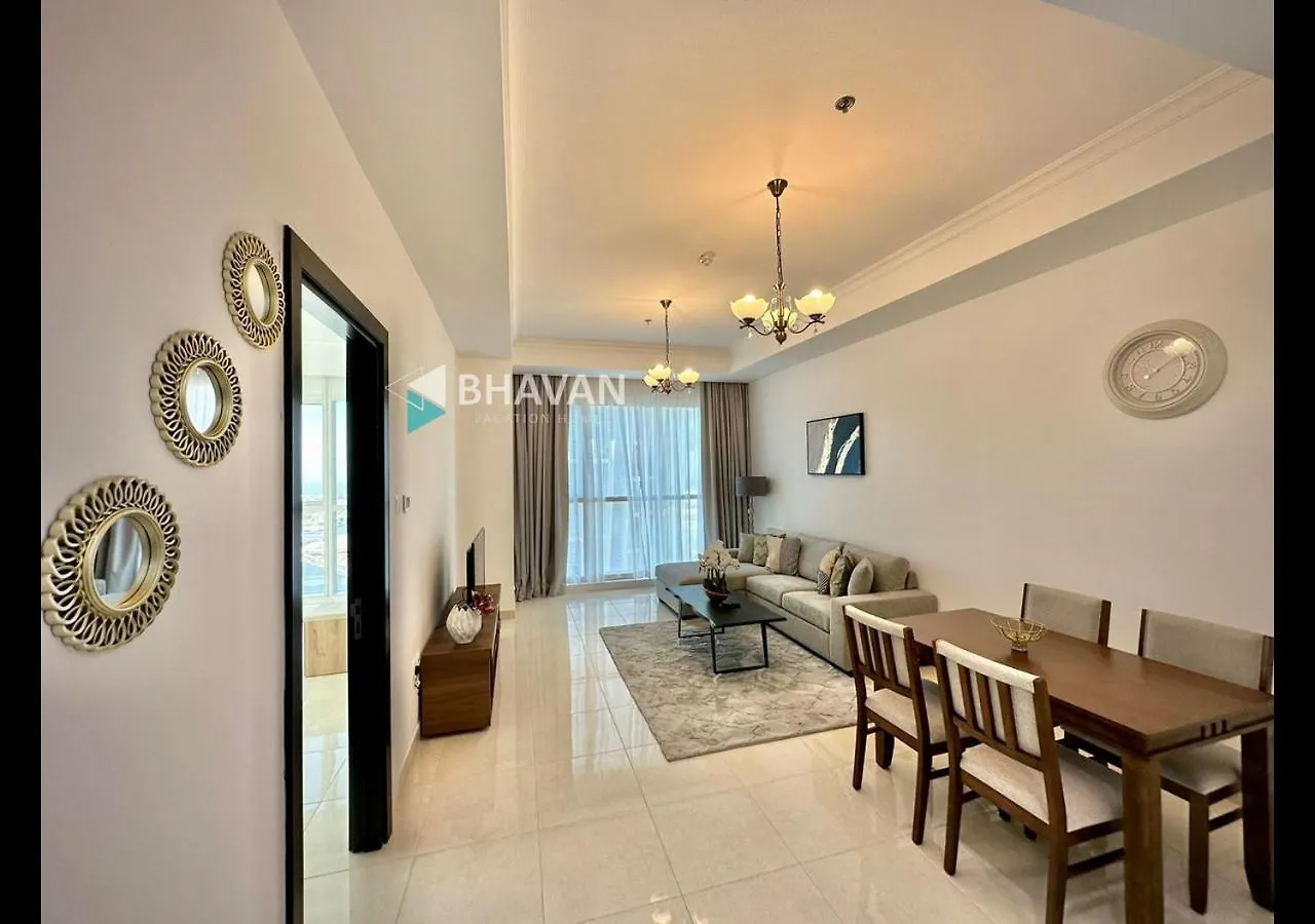 Апартаменты One Br In Court Tower With Beautiful City And Canal View Дубай